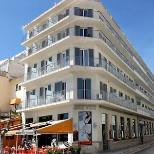 Subur 3*, Sitges Spanyolország