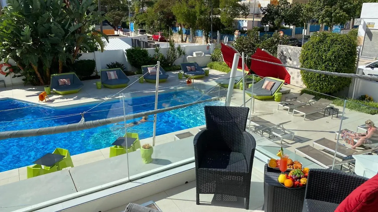 Essence Hotel Boutique Torremolinos 4*,
