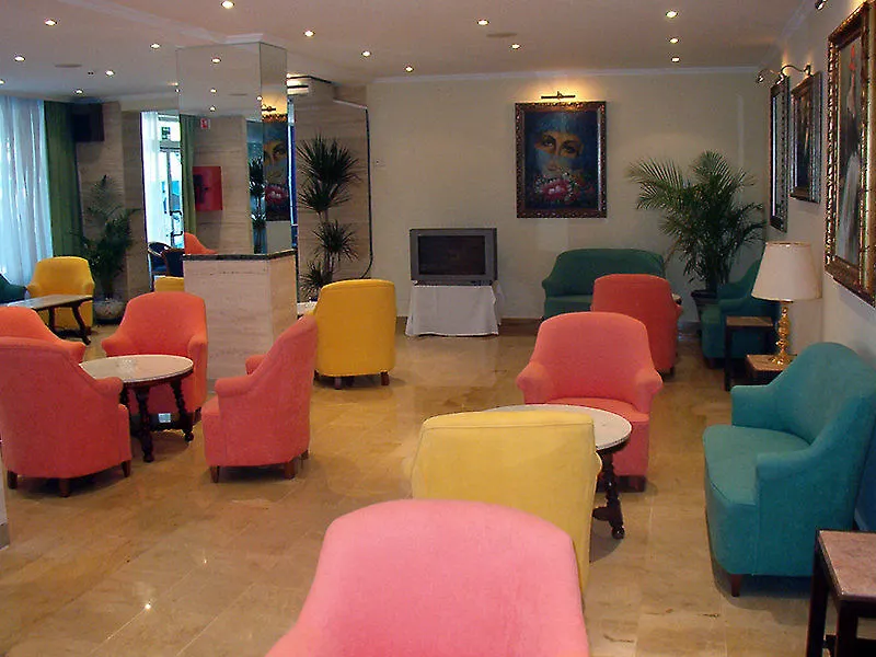 Essence Hotel Boutique Torremolinos 4*,